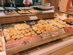 -宝龙城(杭州滨江店)