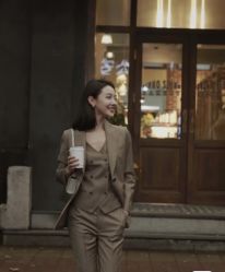 -时尚殿堂明星门店
