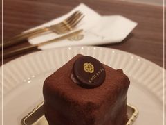 -KNOTKNOT珞珞·日式甜品(K11店)
