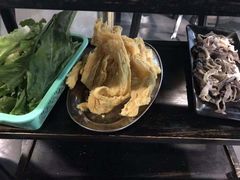 -牛一煲美食(江高店)