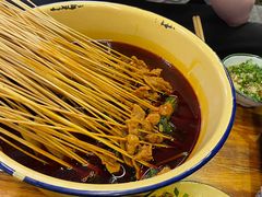 -拈签一笑黄牛肉辣卤串串