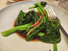 -满江红四季餐厅 · 国家五钻级酒家(新纪元大酒店店)