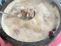 羊汤锅底-墨脱石锅椰子鸡•海鲜糟粕醋(榆亚路店)