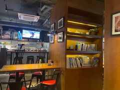 -JINNS锦时 steak&pizza(浸信会礼拜堂旧址店)