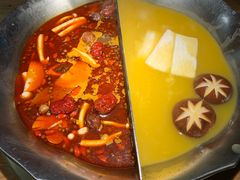 红颜花胶鸡锅-湊湊火锅·茶憩(杭州湖滨银泰in77店)