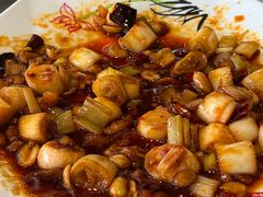 -何适山庄 ·可团建(水长城P2停车场店)