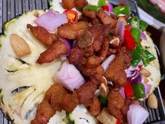 -老滇山寨•云南特色菜•地方菜•民族风情歌舞表演(金碧店)