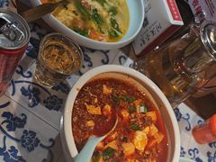 -川流不息·地道川菜·小龙虾(新松江路店)