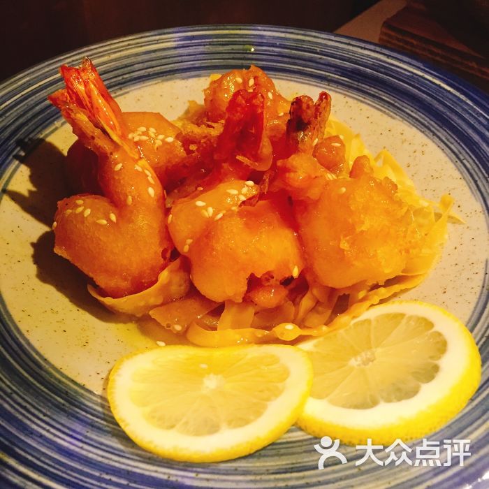 柠檬大虾球