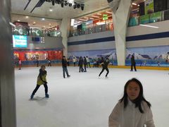 -正佳冰河湾真冰滑冰场