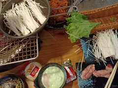 -合易泓烤肉·海肠捞饭(火车站店)