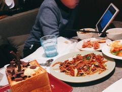 -港丽餐厅(龙之梦长宁店)