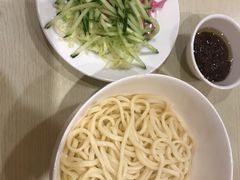 -黑八私房老北京炸酱面