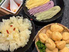 -得意咚瓜·顺德鱼生·冬瓜火锅(深圳首店)