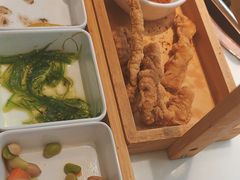 -洪氏嗨捞·猪肚鸡火锅(阳光天地店)