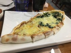 菠菜芝士披萨-TUK土耳其餐厅·下午茶(卢湾店)