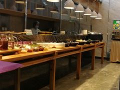 自助取餐区-茅庐川菜