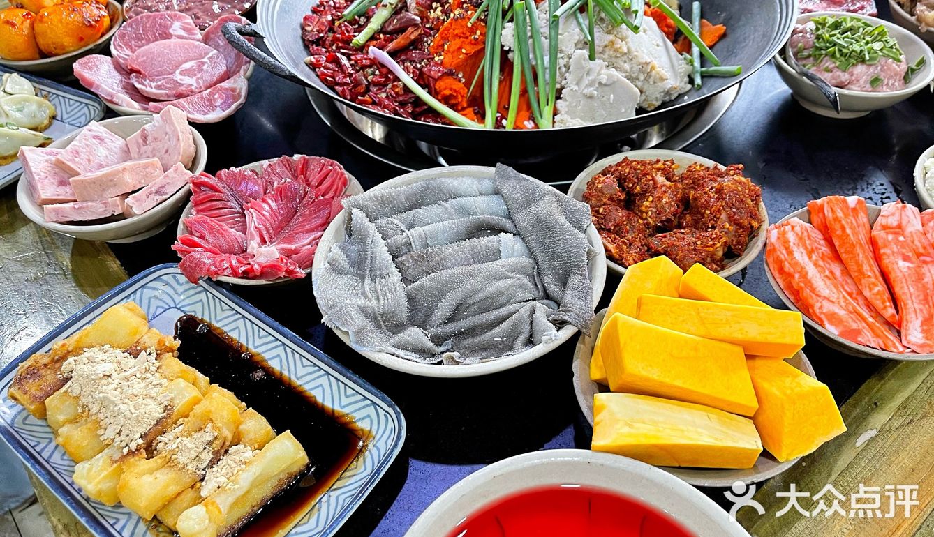重庆探店|吃货天堂 中午都在营业的孔妈火锅