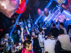 -五月花酒吧(民德路店)