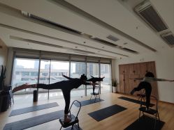 -亦美瑜伽·普拉提