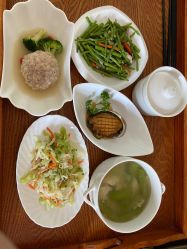 -大美母婴月子中心