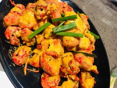 咸蛋黄焗虾球-一棠龙虾(徐家汇城开YOYO店)