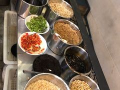 -钢管厂五区小郡肝串串香(奥克斯广场锦城万达店)