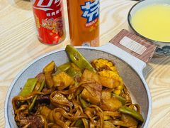 -内蒙焖面大盆骨餐馆(山大路店)