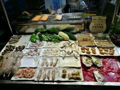 -六合夜市
