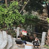 东莞旧城区小河边的独栋古早味老房子咖啡店