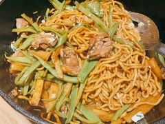 精选肋排焖面-金豆角砂锅焖面(安贞店)