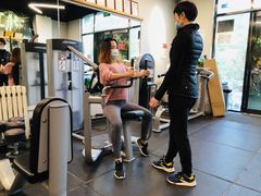 -享受健身·美体塑形馆