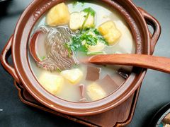 -古都历食南京菜·烤鸭·鸭血粉丝·汤包(南京博物院店)