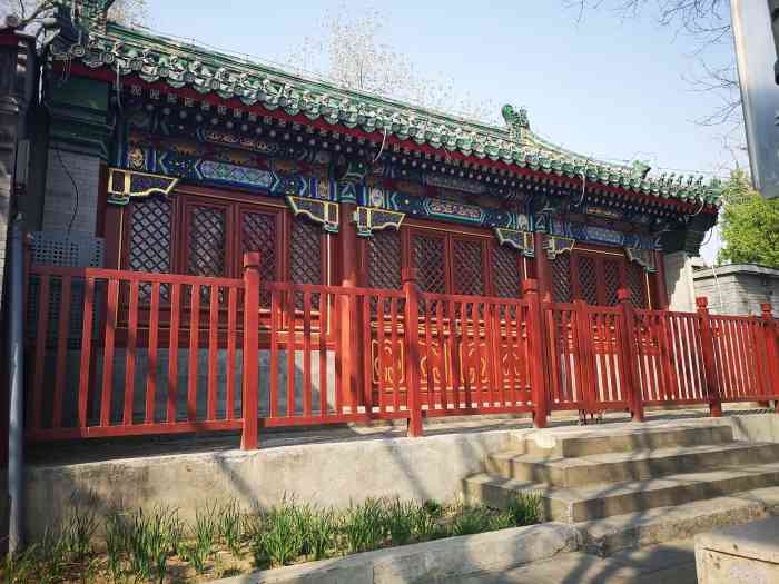 僧格林沁祠-"僧格林沁祠在地安门东大街的路北,是一座坐.