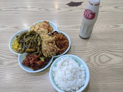 -晓宇盒饭(民安街店)