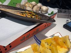 -嗨辣小聚·盘锦河蟹·海鲜烧烤龙虾(盘锦十年好店)