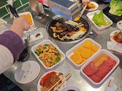 -齐市马佳地摊烤肉