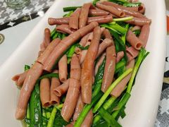 韭菜炒海肠-崴海渔村(虹梅路店)
