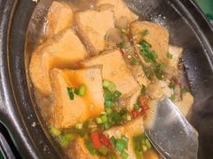 砂锅嫩豆腐-费大厨辣椒炒肉(太平老街店)