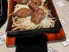 -穹六人间 people 6(岳阳路店)