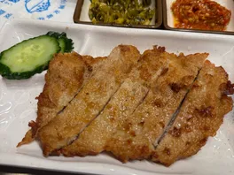 东**骨