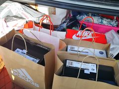 -王府井奥莱临潼小镇(临潼店)