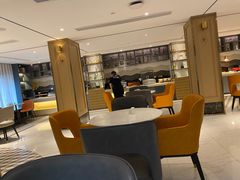 -白玉兰酒店(上海田子坊马当路地铁站店)