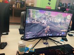 -栈逗电竞馆•电竞酒店(萧山旺角城店)