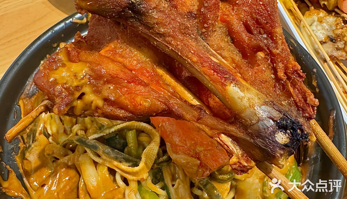 麻辣烫➕炸串，烦恼少一半！