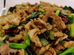 -蔼若春.传承三十年云南菜(金碧公园店)