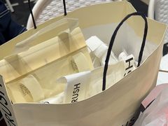 -HOT CRUSH趁热集合·现烤面包(环球港店)