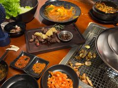 -肉甲韩国木炭烤肉(新壹街1店)