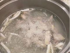 -椰子营·椰子鸡火锅(万象里店)