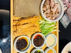 -闫府私房菜·百年鲁菜(恒隆店)